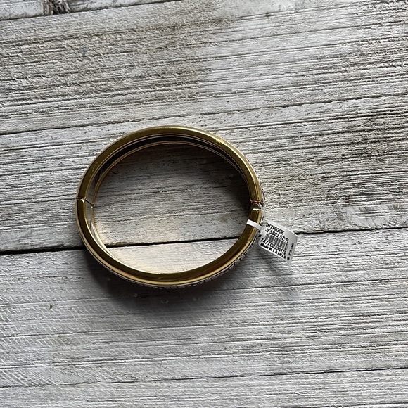 New Brighton Bracelet - Picture 3 of 4